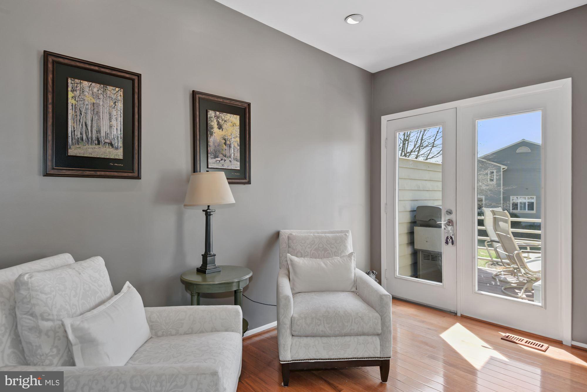 1937 Lakeport Way Reston, VA 20191 - Photo 11 of 37