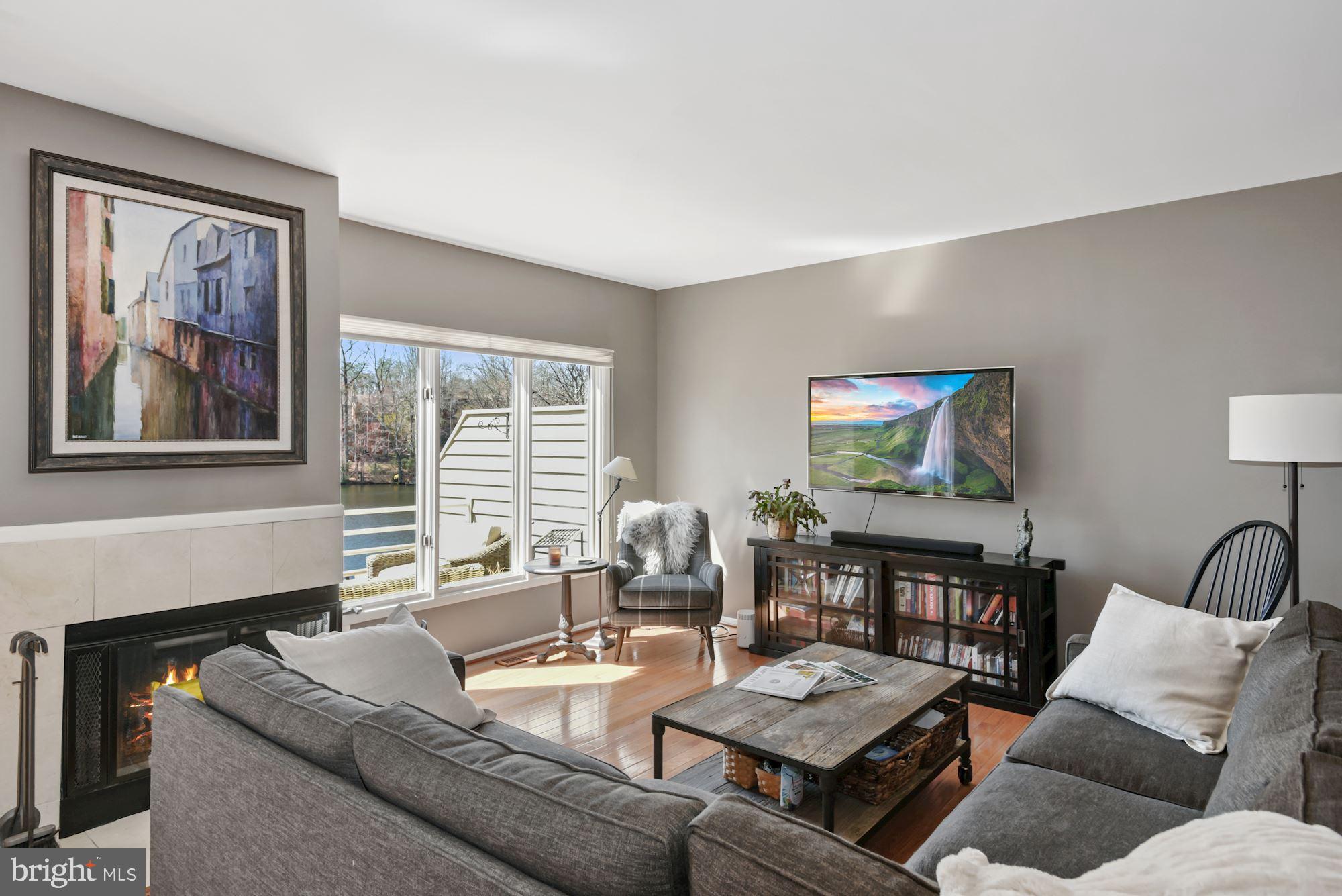 1937 Lakeport Way Reston, VA 20191 - Photo 12 of 37