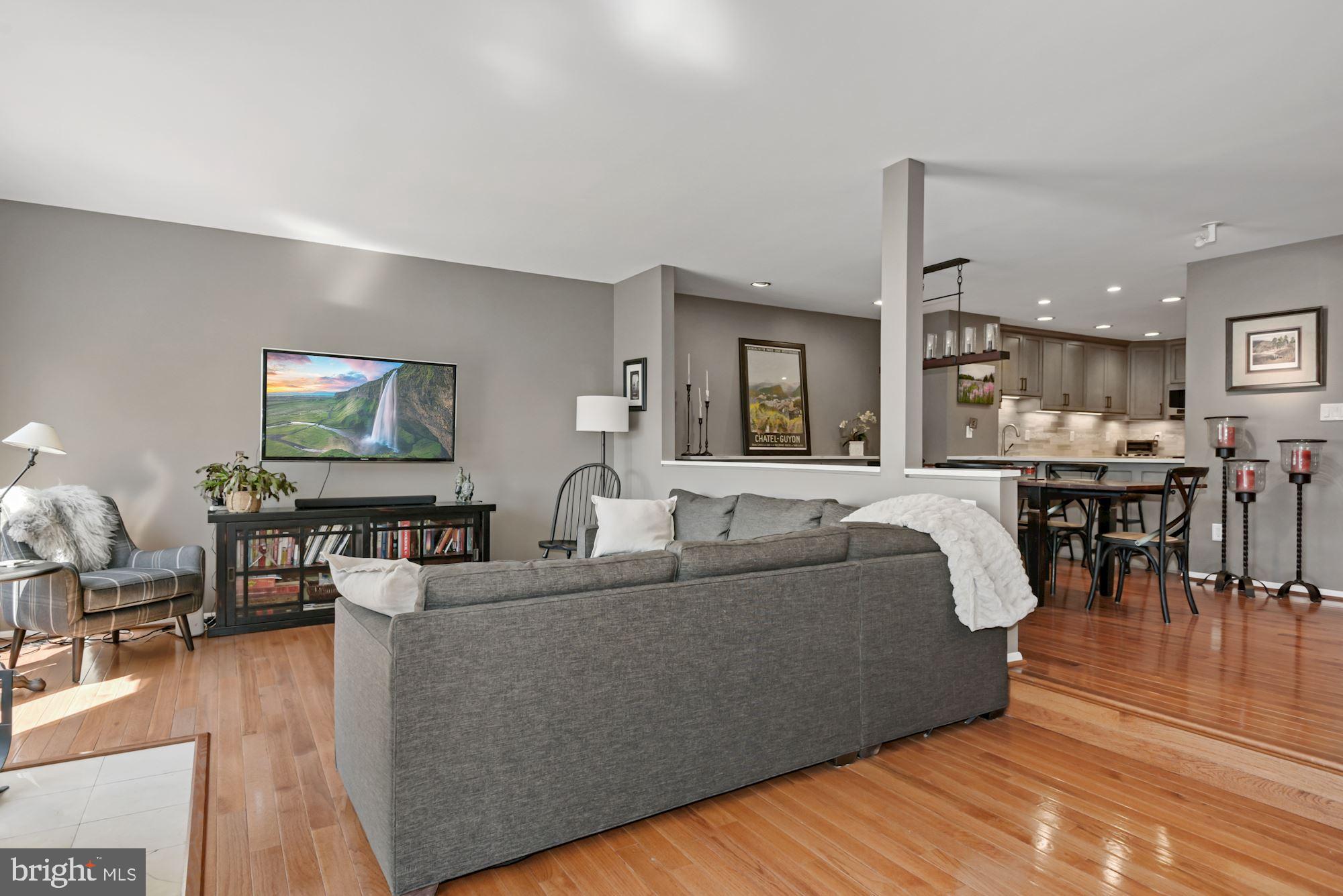 1937 Lakeport Way Reston, VA 20191 - Photo 13 of 37