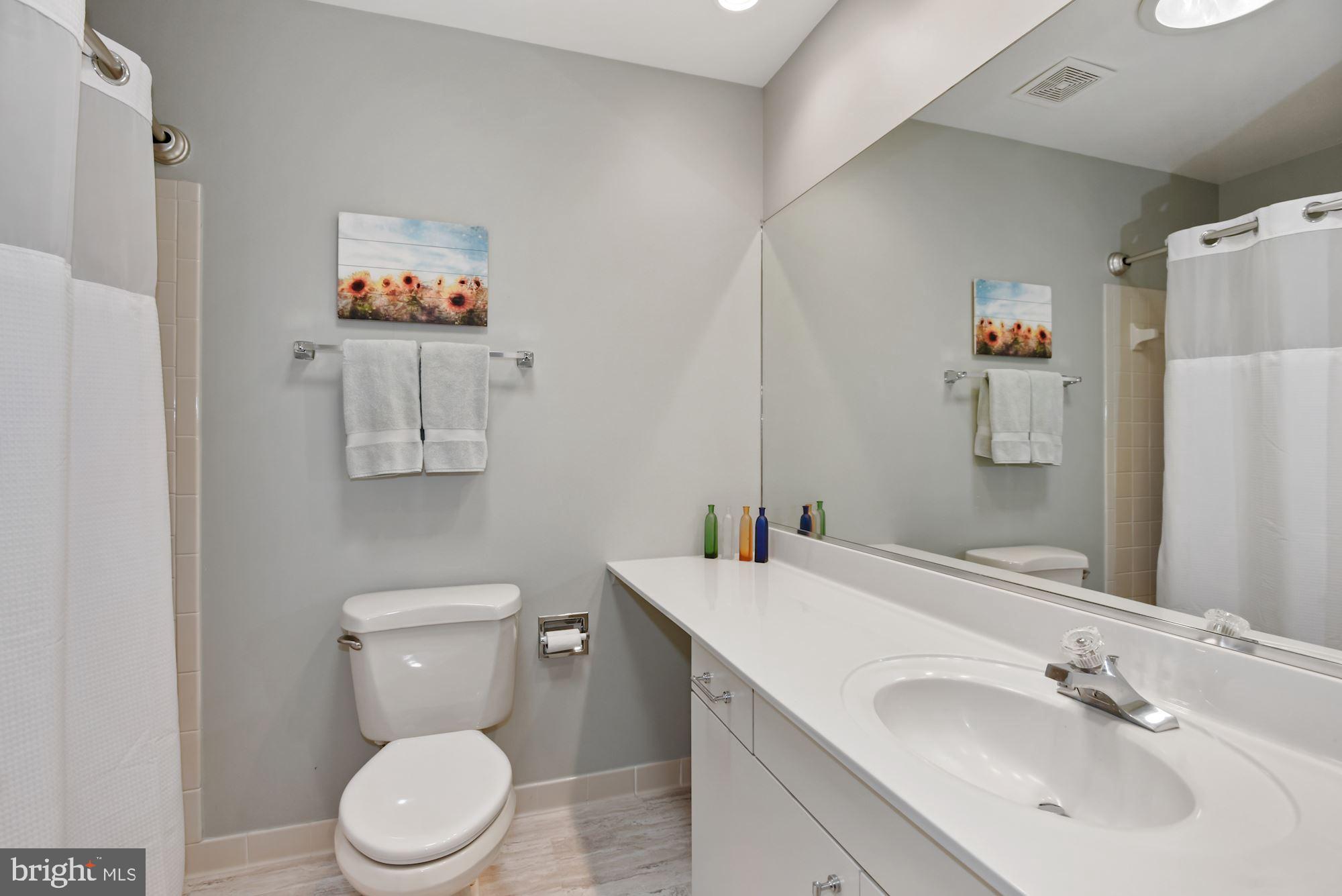 1937 Lakeport Way Reston, VA 20191 - Photo 21 of 37