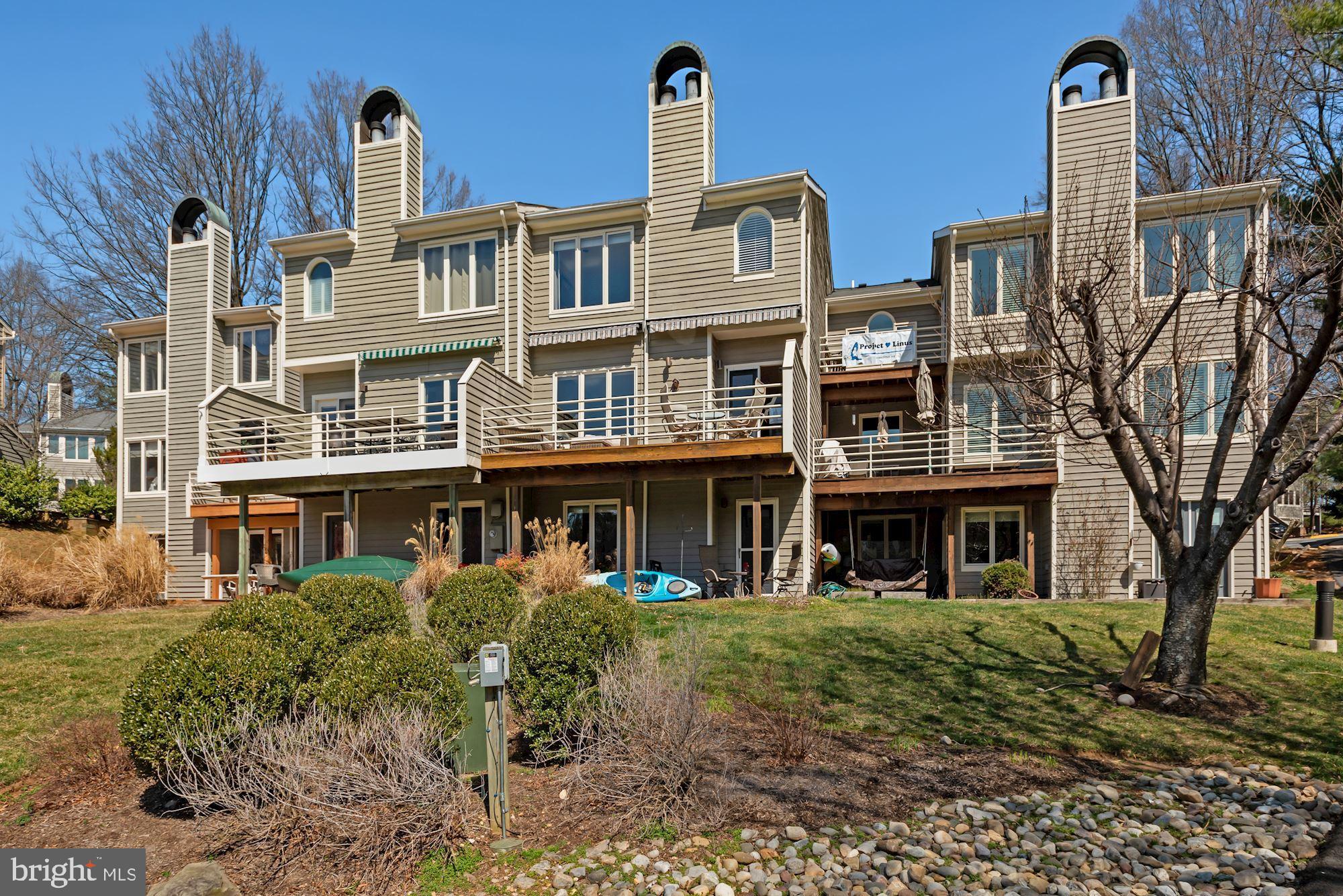 1937 Lakeport Way Reston, VA 20191 - Photo 31 of 37