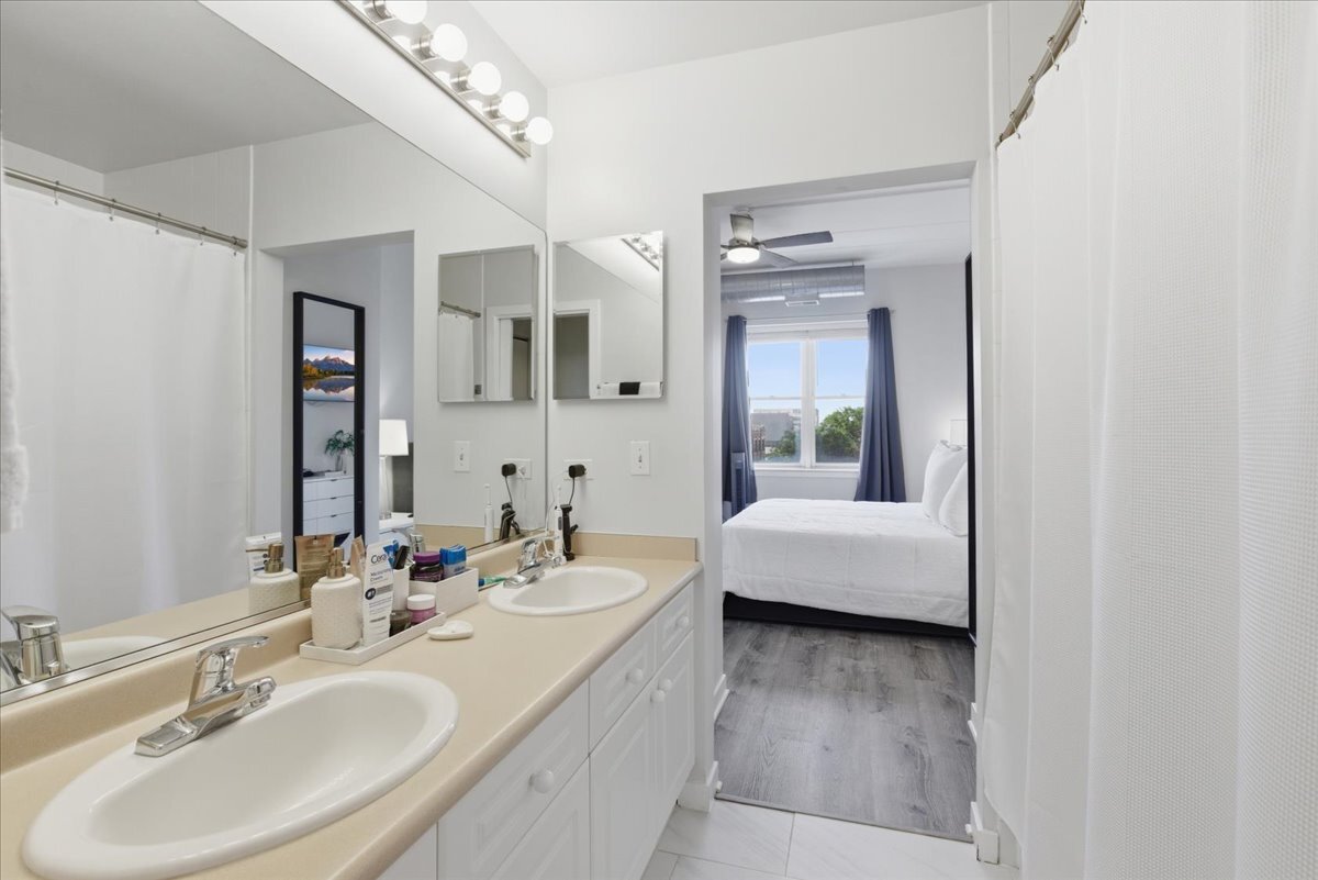 1155 West Madison Street, Unit 501 Chicago, IL 60607 - Photo 13 of 17