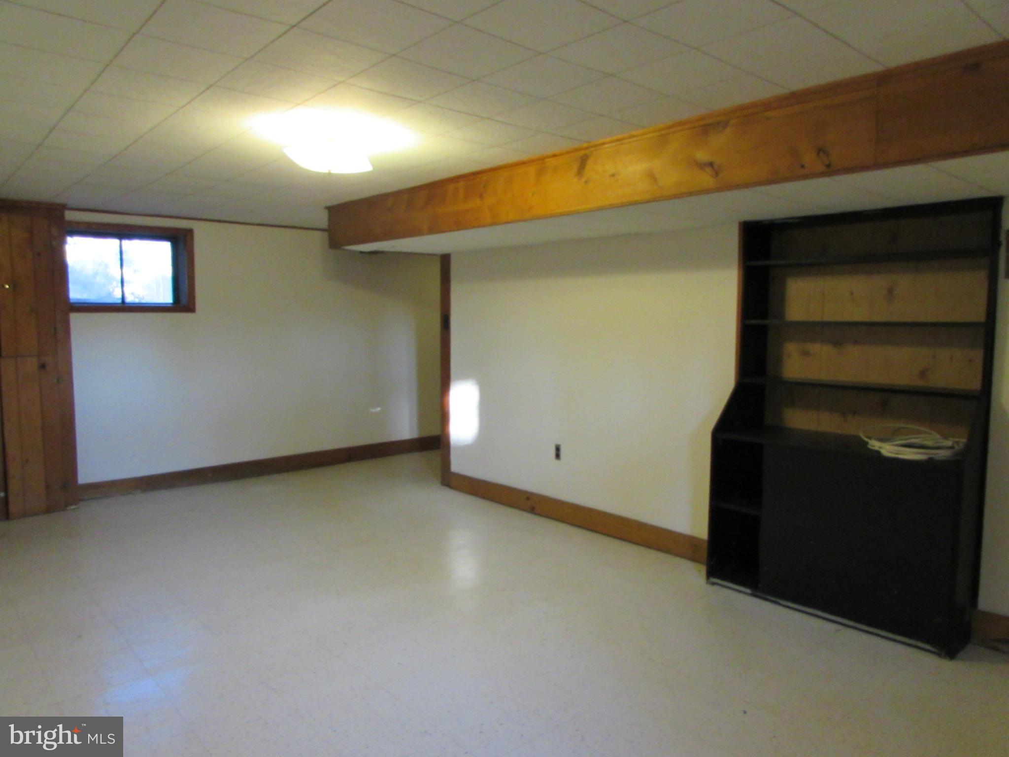 2026 Scroggins Road Alexandria, VA 22302 - Photo 14 of 17 rec room