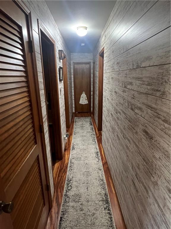 219 McAtee Road Iola, KS 66749 - Photo 10 of 19