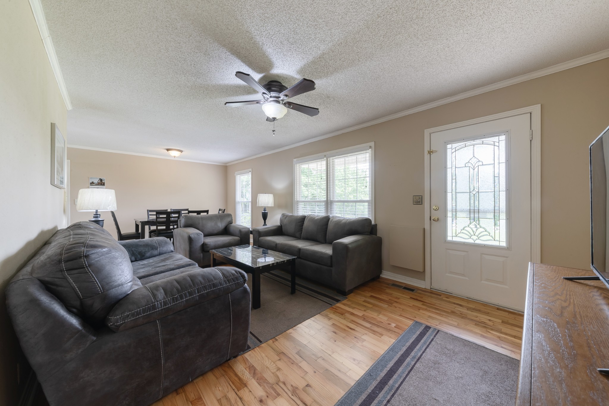 1265 Iron Bridge Road Columbia, TN 38401 - Photo 8 of 34 a living room with furniture and a window