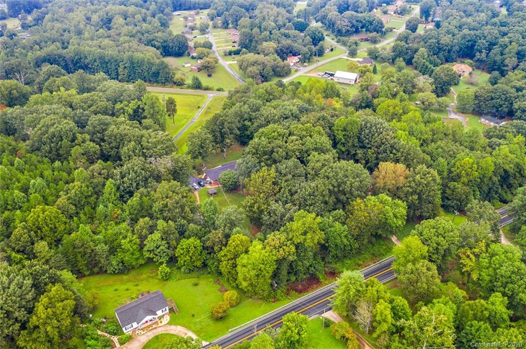 1052 Curve View Road Lincolnton, NC 28092 - Photo 29 of 34 Gallery Image 29
