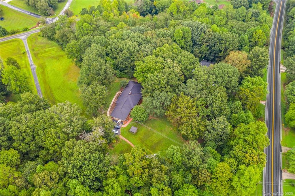 1052 Curve View Road Lincolnton, NC 28092 - Photo 30 of 34 Gallery Image 30
