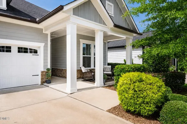 $589,900 | 93 Abercorn Circle, Chapel Hill, NC 27516
