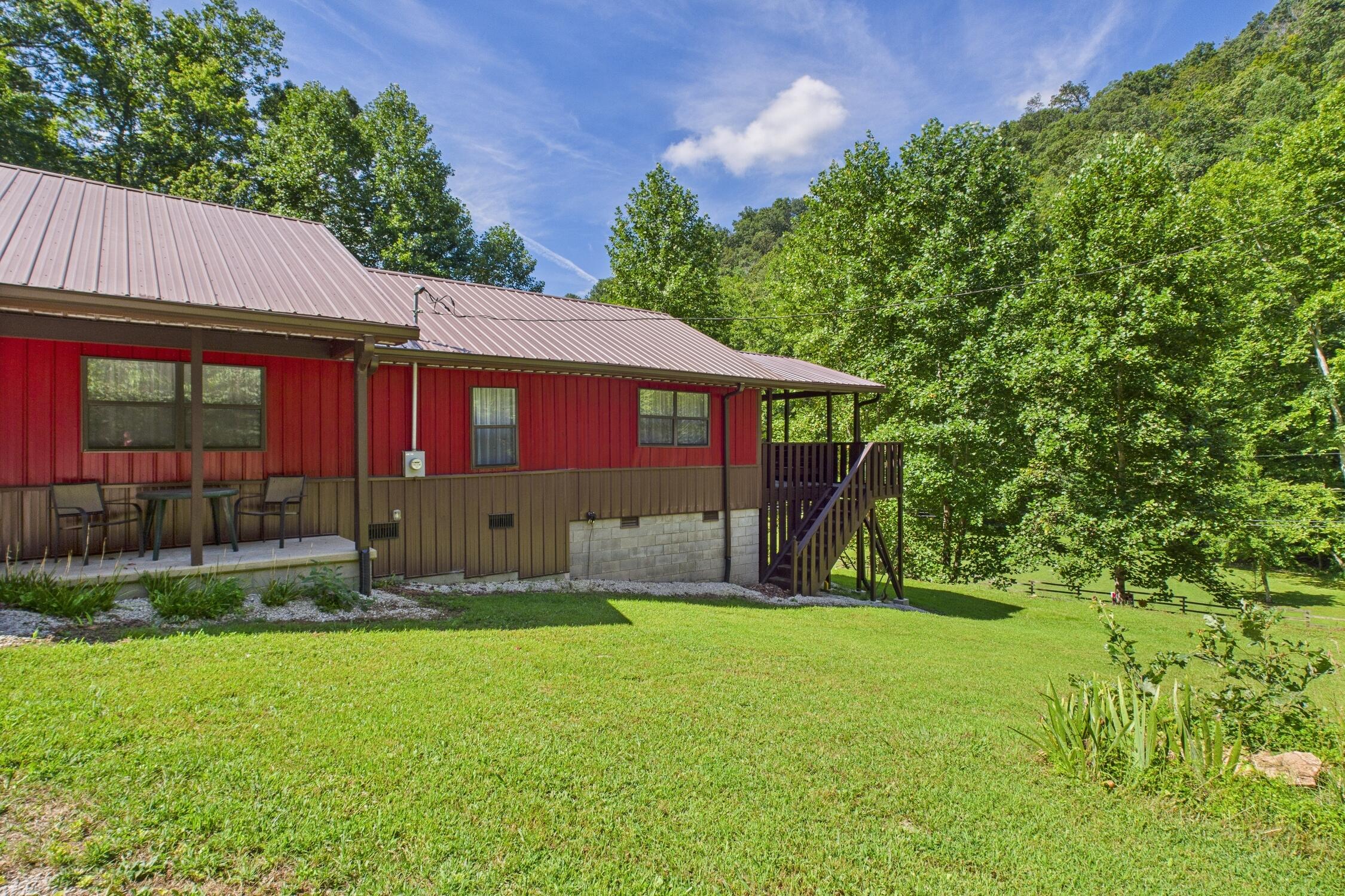 728 Punkin Hollow Road Stanton, KY 40380 - Photo 2 of 38 front of home