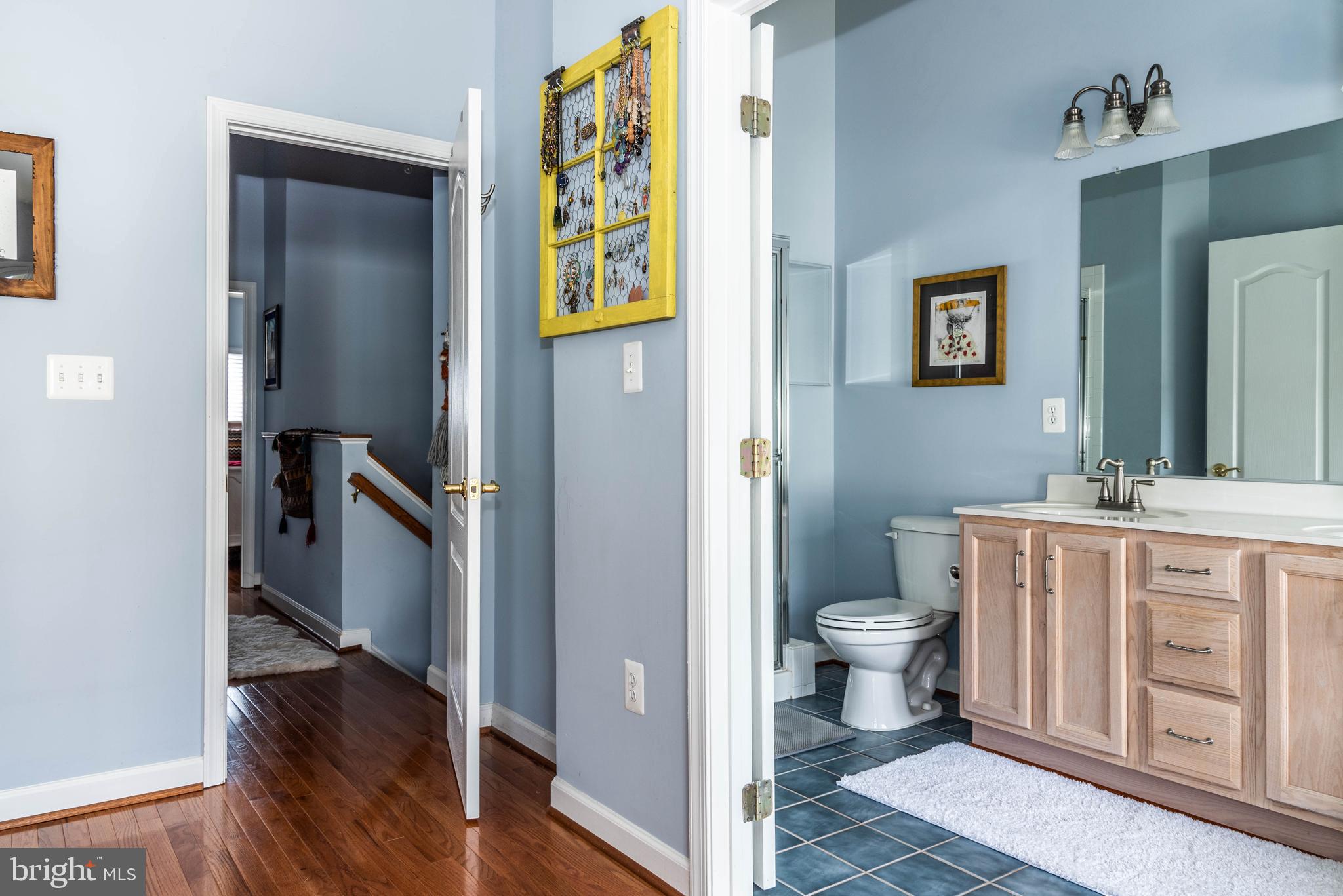109 Maximillian Court Southwest Leesburg, VA 20175 - Photo 14 of 27 Master Bath