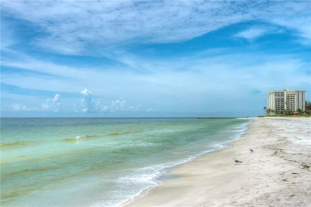 $7,500 | 2109 Gulf Of Mexico Drive, Unit 1402, Longboat Key, FL 34228