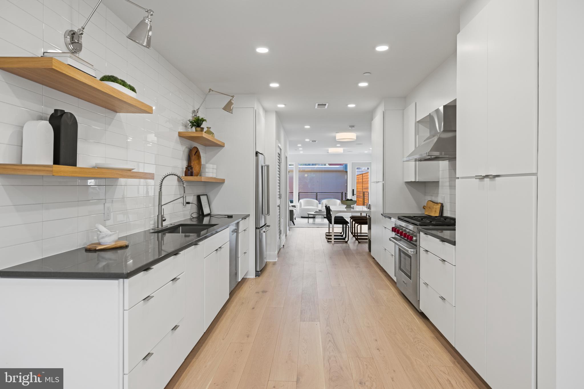 642 L Street Northeast, Unit 1 Washington, DC 20002 - Photo 3 of 35