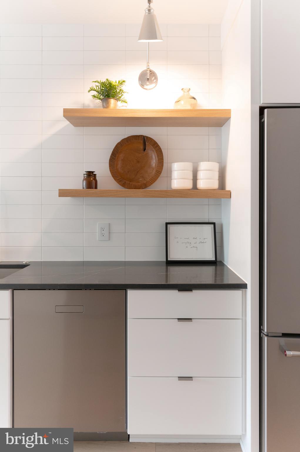 642 L Street Northeast, Unit 1 Washington, DC 20002 - Photo 5 of 35