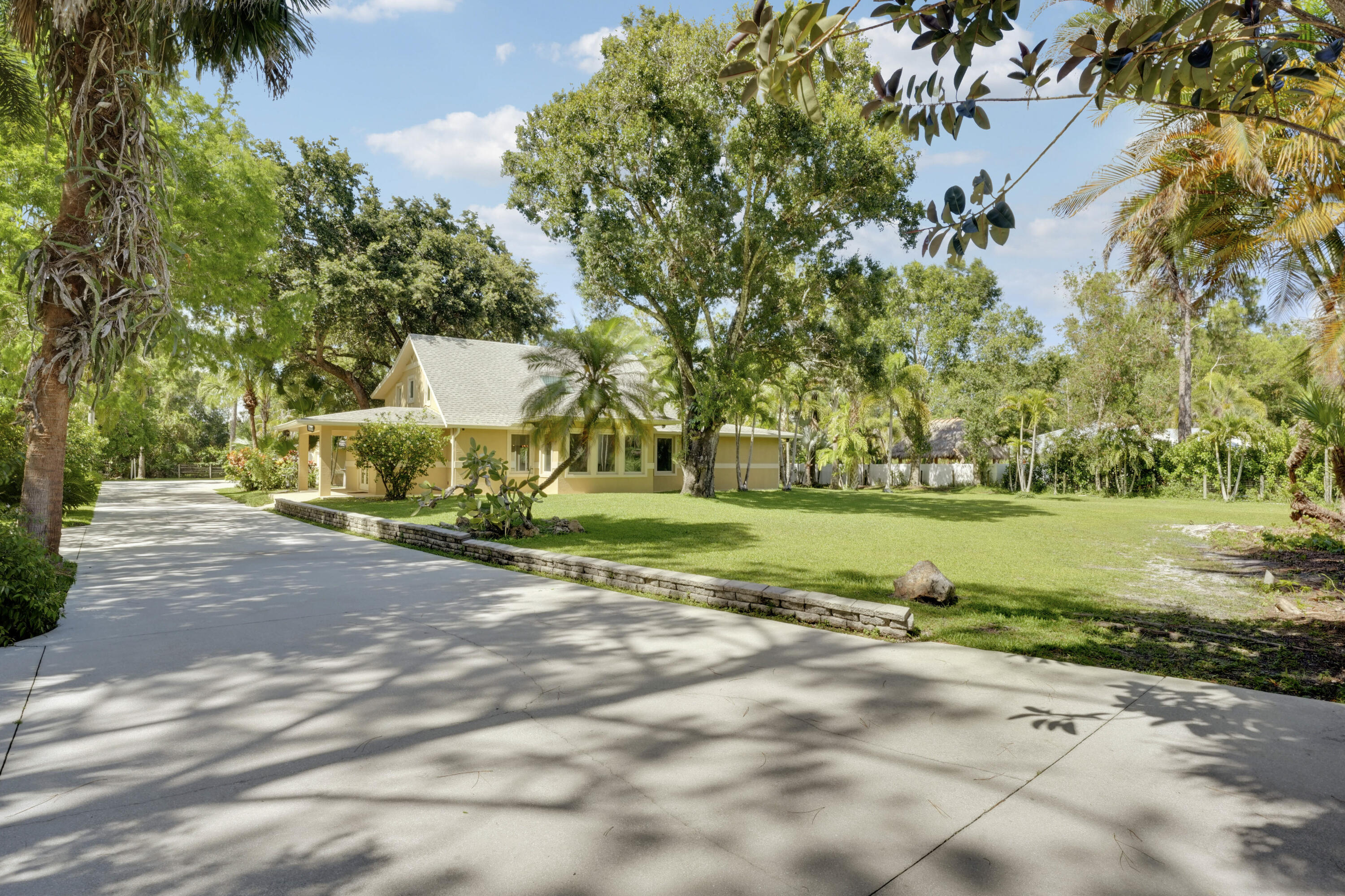 12263 Sandy Run Road Jupiter, FL 33478 - Photo 64 of 71 Driveway
