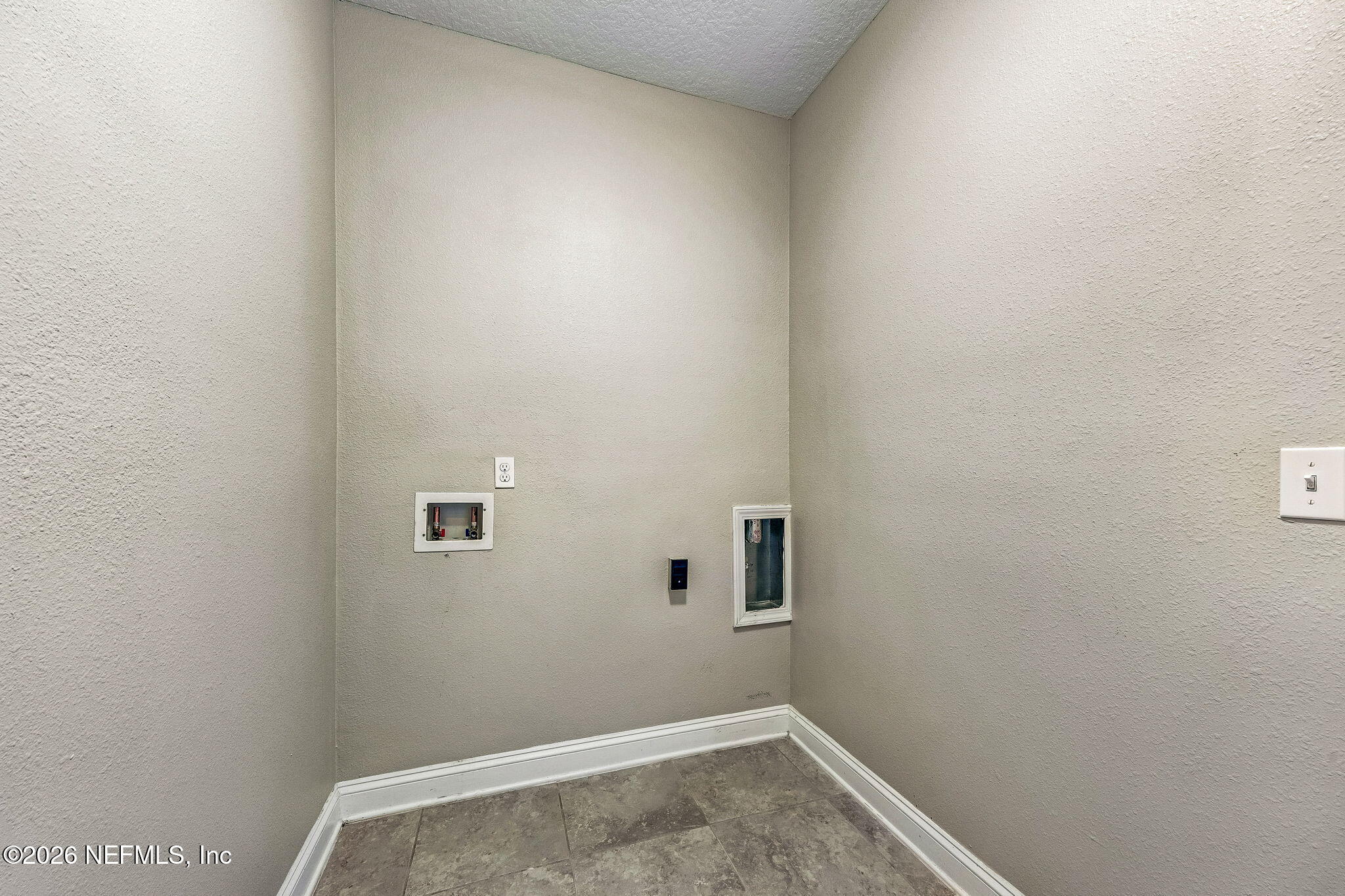 12198 Ridge Crossing Way Jacksonville, FL 32226 - Photo 43 of 67 a view of a small space