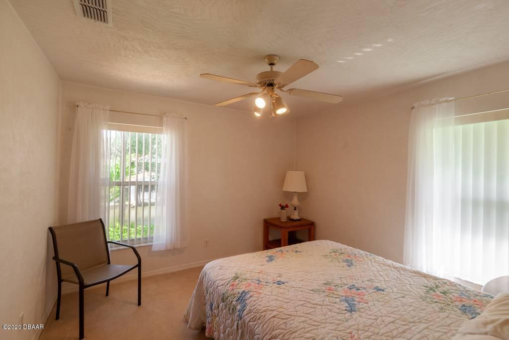 137 Hibiscus Road Edgewater, FL 32141 - Photo 24 of 38 Guest Bedroom East