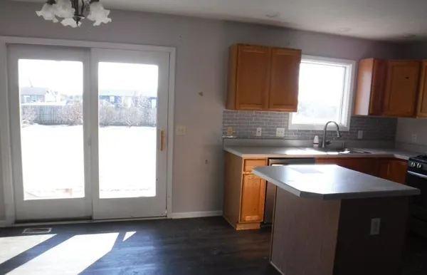 $262,250 | 1038 Allen Court, Plainwell, MI 49080