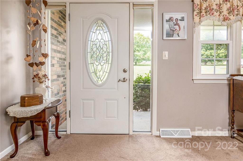 317 Gilbert Road Statesville, NC 28677 - Photo 14 of 48 Gallery Image 14