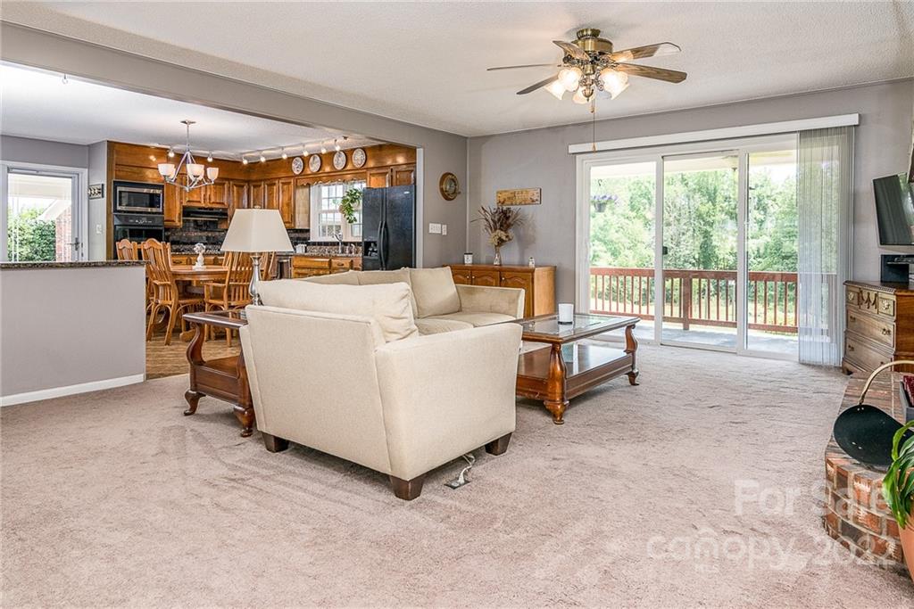 317 Gilbert Road Statesville, NC 28677 - Photo 15 of 48 Gallery Image 15