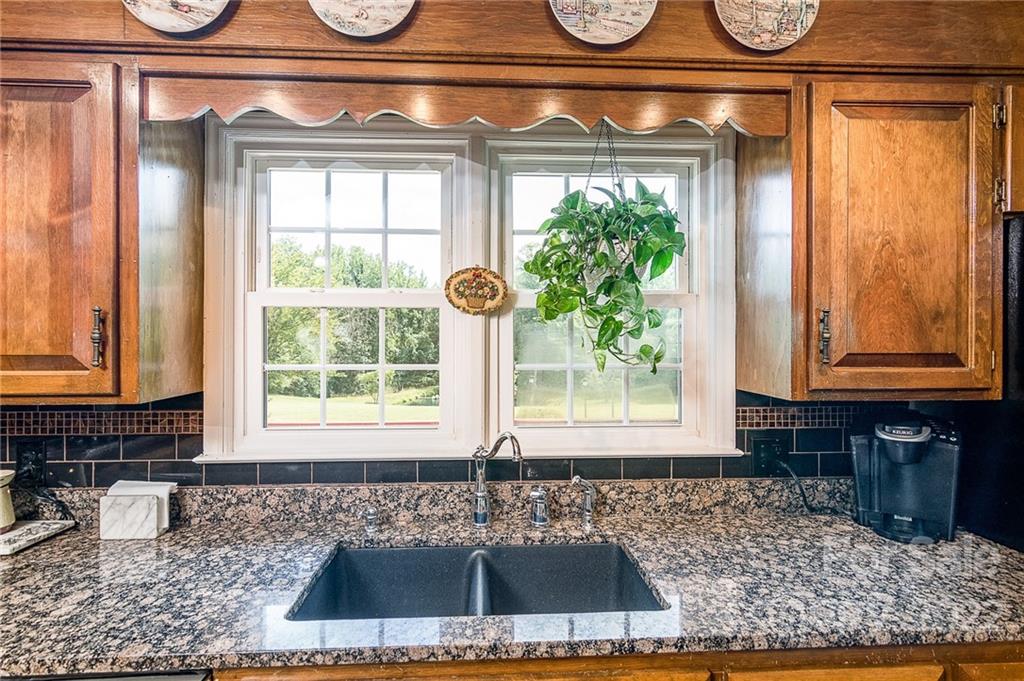 317 Gilbert Road Statesville, NC 28677 - Photo 23 of 48 Gallery Image 23