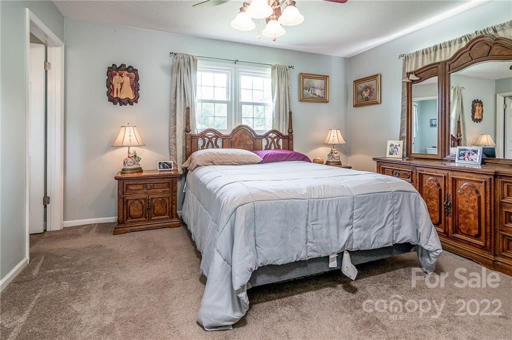 317 Gilbert Road Statesville, NC 28677 - Photo 28 of 48 Gallery Image 28
