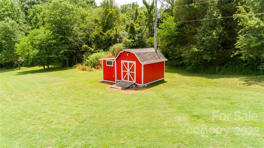 317 Gilbert Road Statesville, NC 28677 - Photo 3 of 48 Gallery Image 3