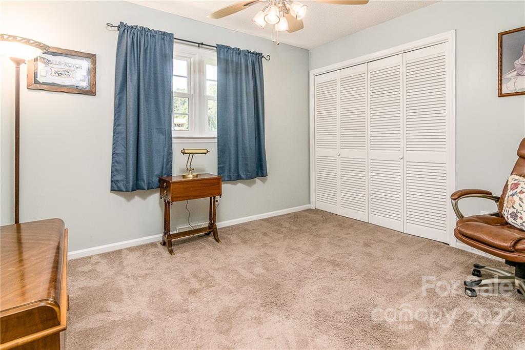 317 Gilbert Road Statesville, NC 28677 - Photo 32 of 48 Gallery Image 32