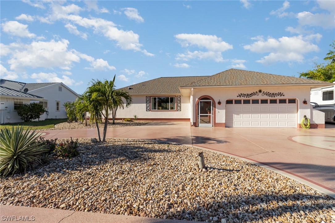 274 George Road Southeast Port Charlotte, FL 33952 - Photo 2 of 35 Gallery Image 2