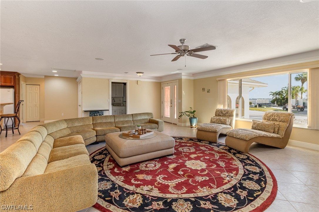 274 George Road Southeast Port Charlotte, FL 33952 - Photo 4 of 35 Gallery Image 4