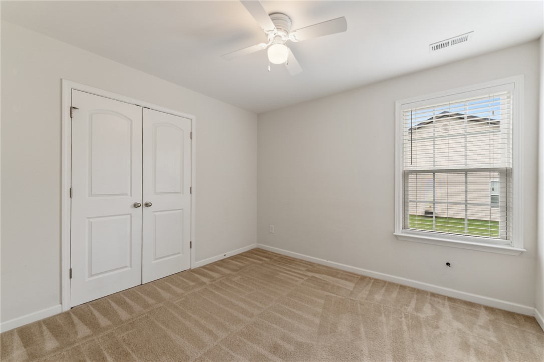 4 Citation Court Anderson, SC 29621 - Photo 22 of 37 Bedroom 3