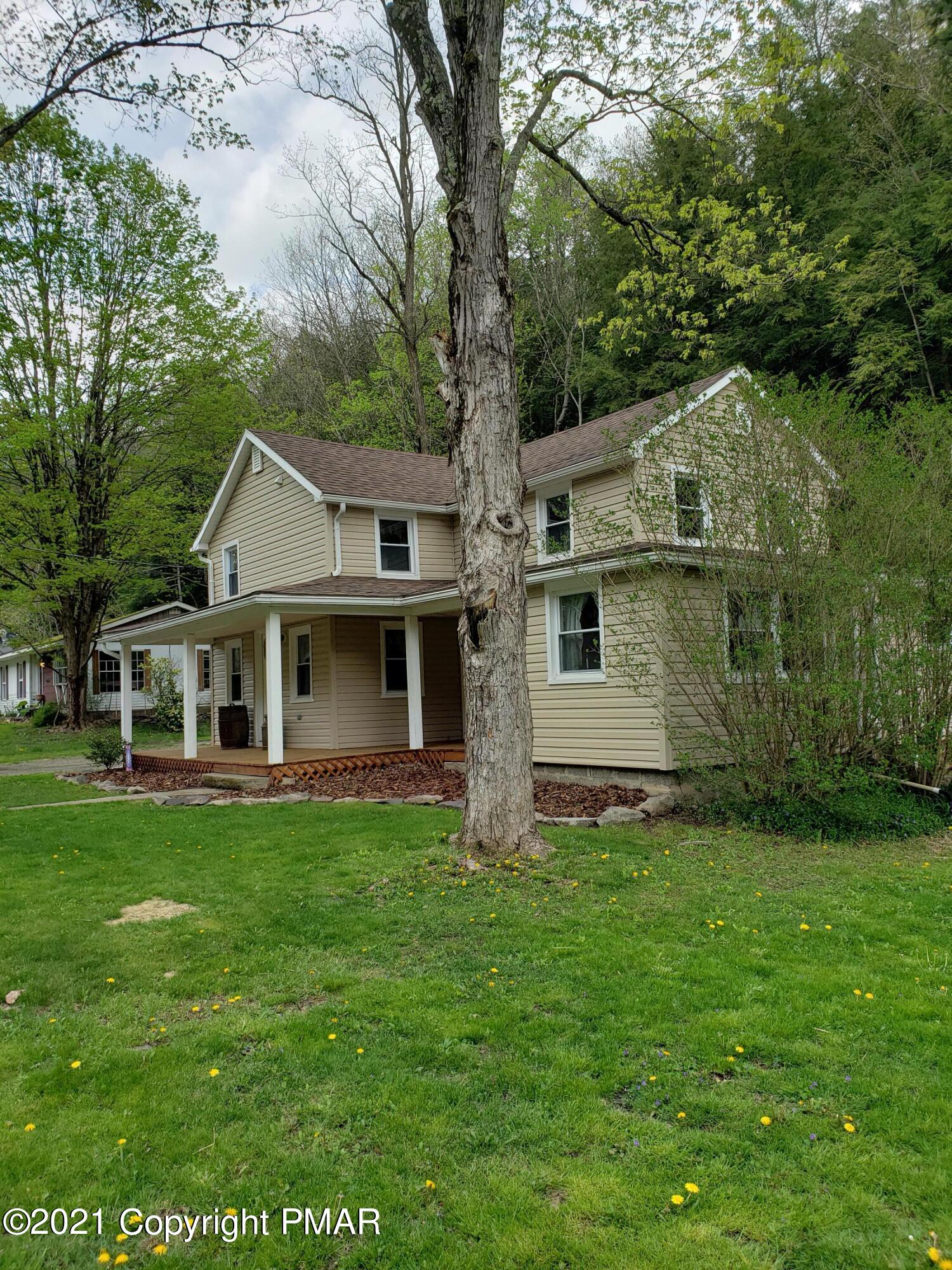 1699 Sugar Hollow Road Effort, PA 18330 - Photo 3 of 47 20210504_144630