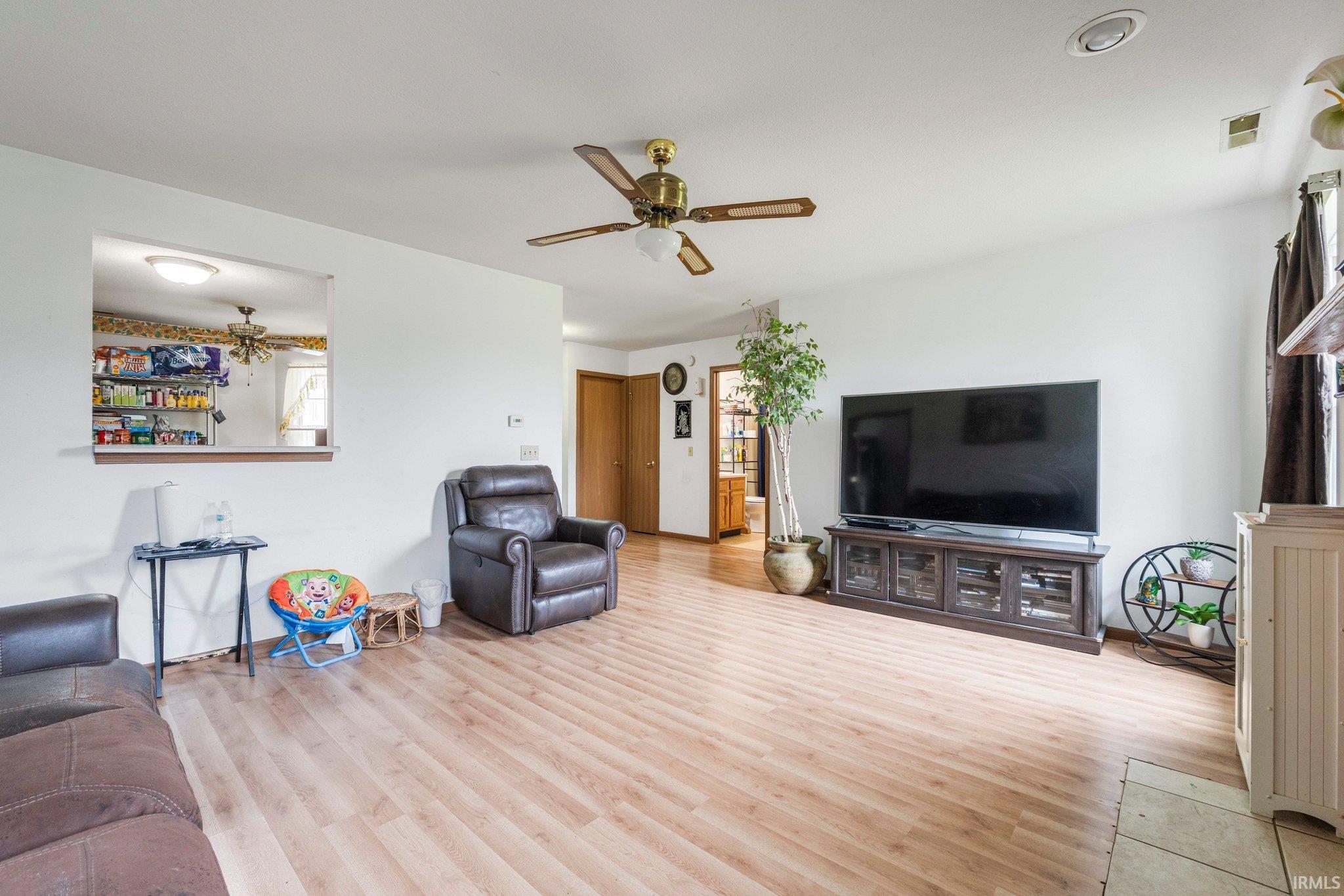 4736 Anglers Lane Fort Wayne, IN 46808 - Photo 7 of 30