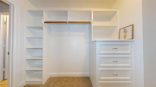 $1,850 | 8715 Meadowcroft Drive, Unit 902, Houston, TX 77063