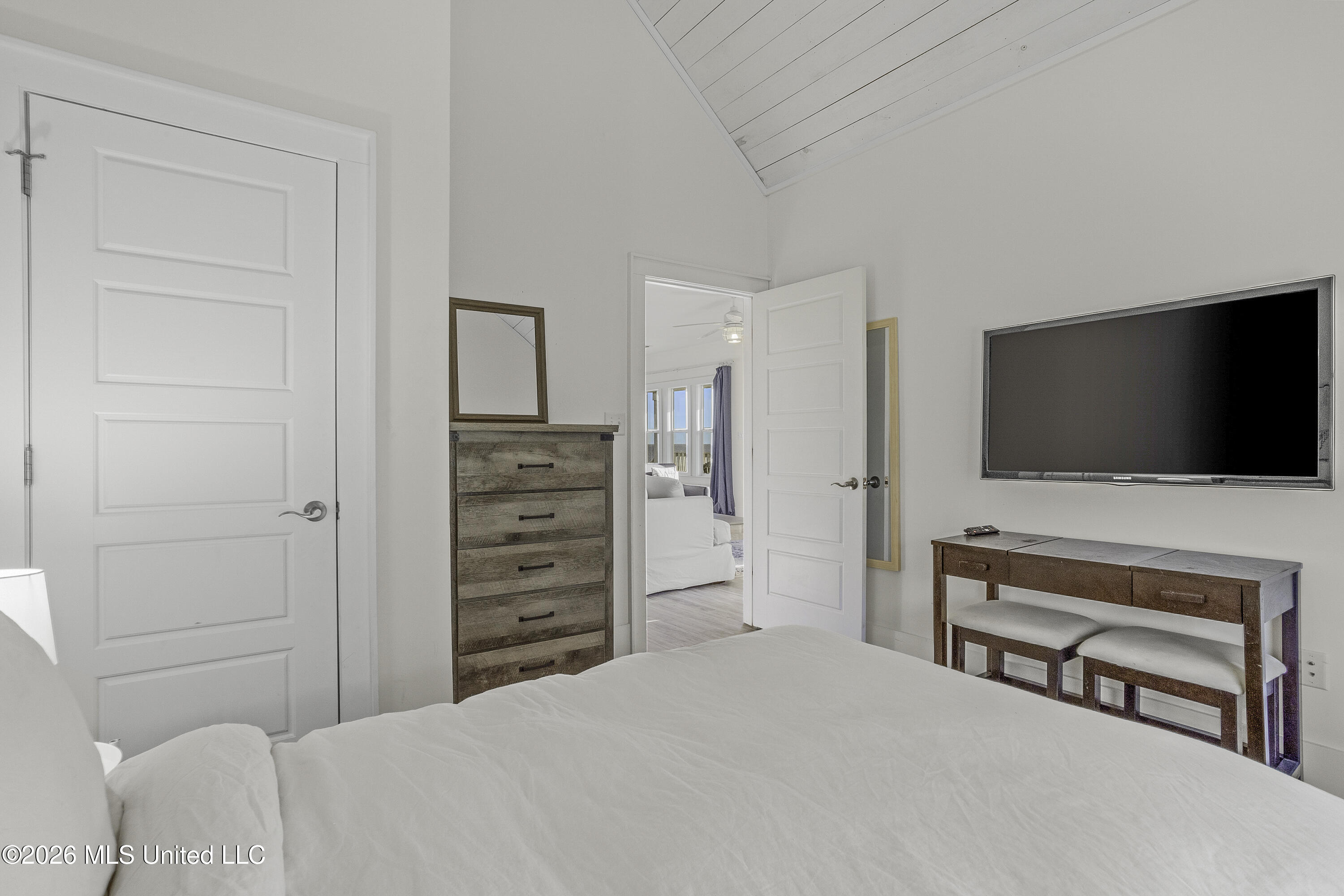 1623 Cayman Cove Biloxi, MS 39531 - Photo 28 of 58 00034