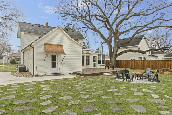 $4,500 | 616 West Virginia Street, McKinney, TX 75069