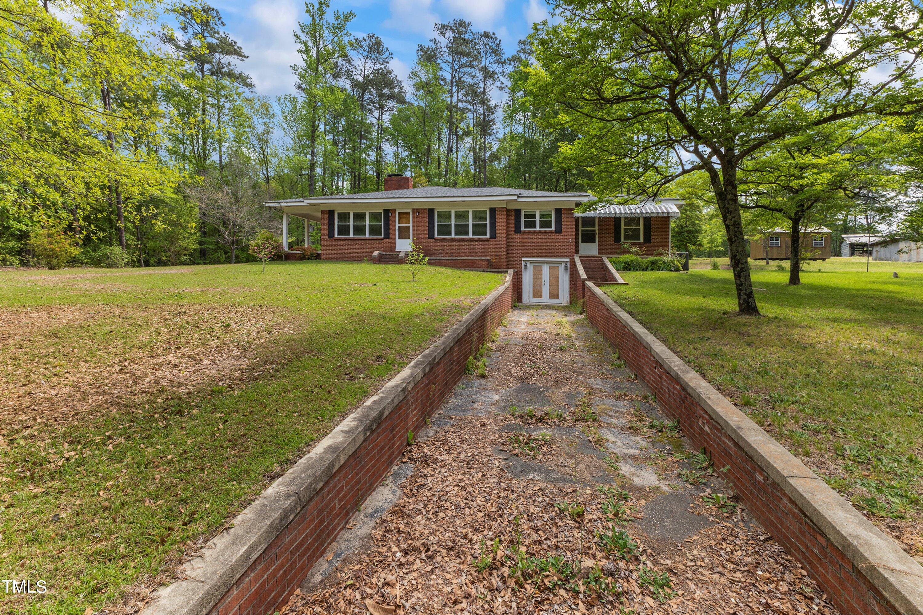514 Old Stage Road Willow Spring, NC 27592 - Photo 3 of 63 04-20240417514 Old Stage Rd_0053