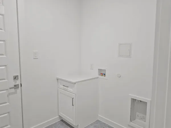 a view of entryway