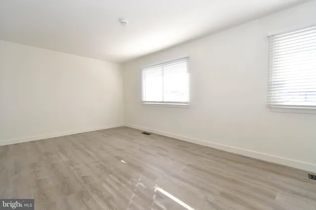 $371,900 | 7516 Purdue Court, Manassas, VA 20109