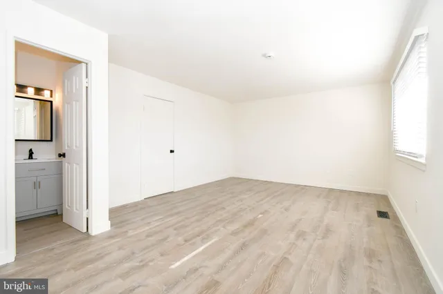 $371,900 | 7516 Purdue Court, Manassas, VA 20109