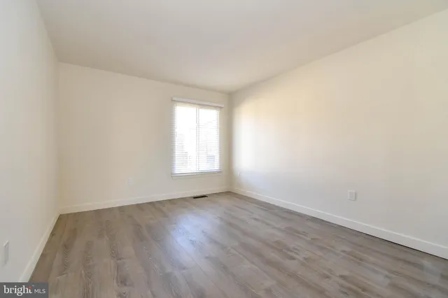 $371,900 | 7516 Purdue Court, Manassas, VA 20109