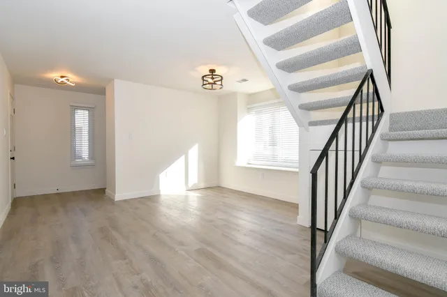 $371,900 | 7516 Purdue Court, Manassas, VA 20109