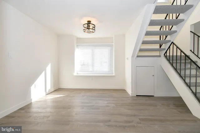 $371,900 | 7516 Purdue Court, Manassas, VA 20109