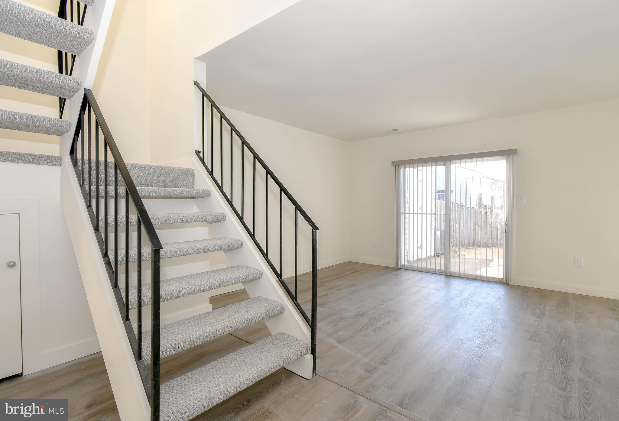 7516 Purdue Court Manassas, VA 20109 - Photo 8 of 36