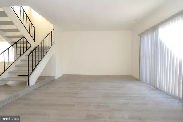 $371,900 | 7516 Purdue Court, Manassas, VA 20109