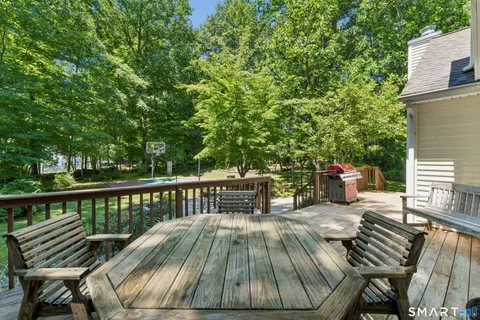 $755,000 | 10 Ferris Road, Newtown, CT 06470