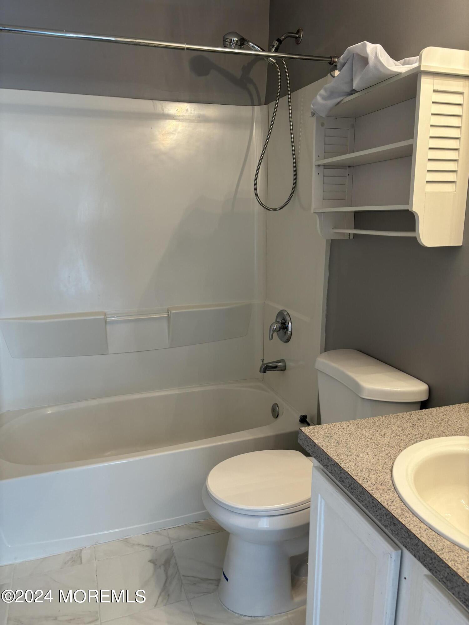 48 Oxford Court Manalapan, NJ 07726 - Photo 19 of 25 IMG_4913