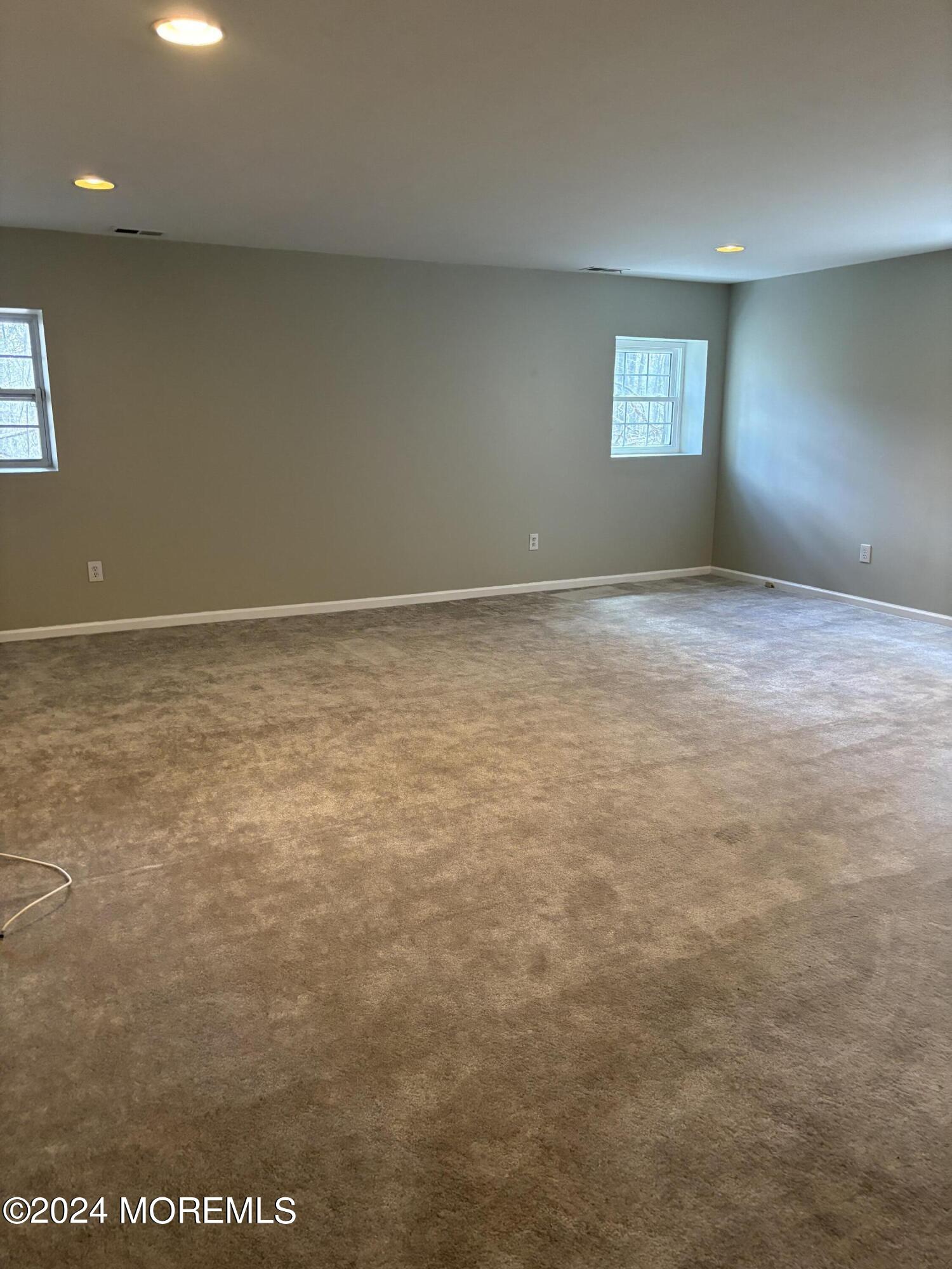 48 Oxford Court Manalapan, NJ 07726 - Photo 21 of 25 Daylight bsmt