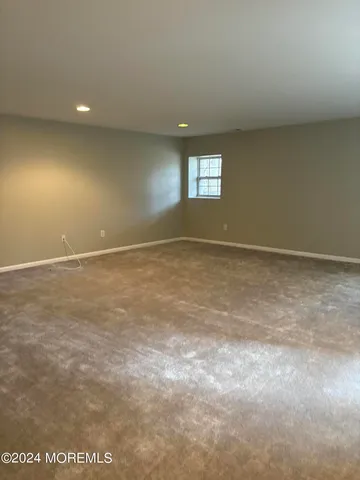 $3,600 | 48 Oxford Court, Manalapan, NJ 07726