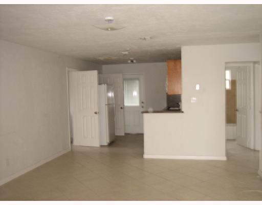 906 West 1st Street Riviera Beach, FL 33404 - Photo 2 of 7 Additional Photo
