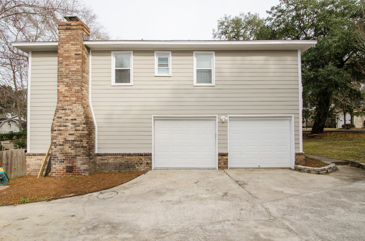 1032 Yeamans Hall Road Hanahan, SC 29410 - Photo 32 of 36 1032YeamansHall-33